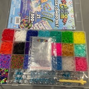 MEGA COMBO RAINBOW LOOM SET brand new without packing hasn’t been used!